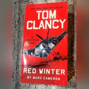 Tom Clancy Red Winter by Marc Cameron (2023, Us-Tall Rack Paperback)
